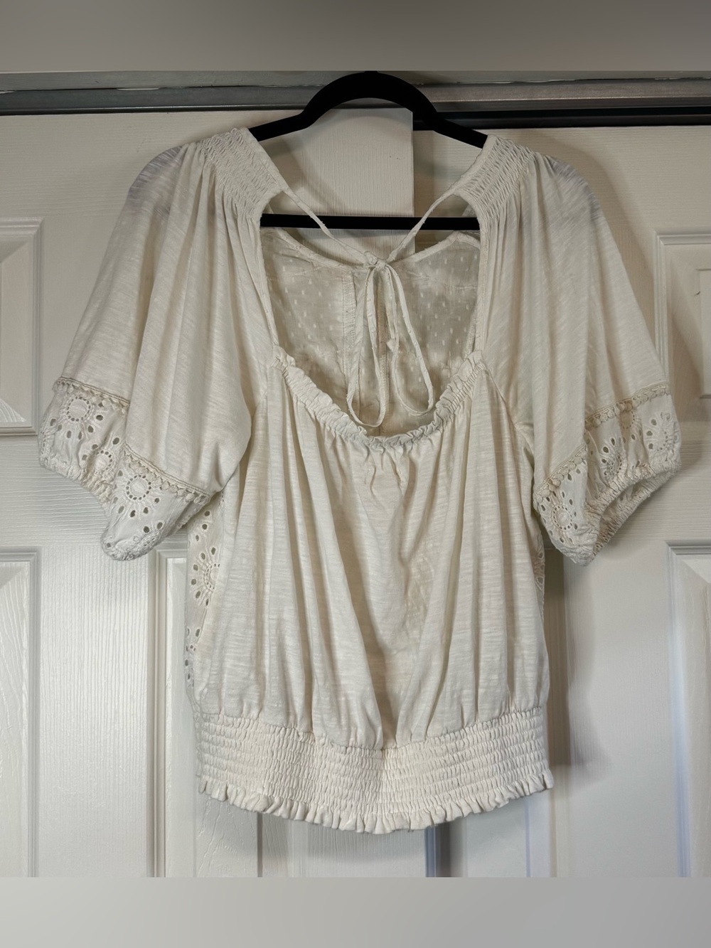 Porridge by Anthropologie White Eyelet Cut Out Back Detail Cotton Blouse -Size M - Picture 5 of 7